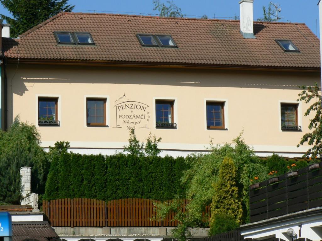 Penzion V Podzamci Litomyšl Exterior foto