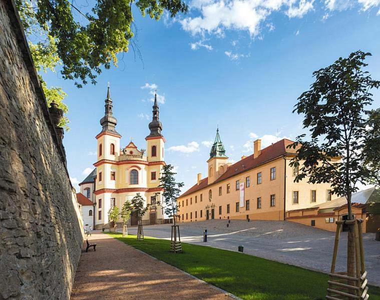 Penzion V Podzamci Litomyšl Exterior foto